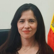 Dña. Gloria Mª Martín Valcárcel